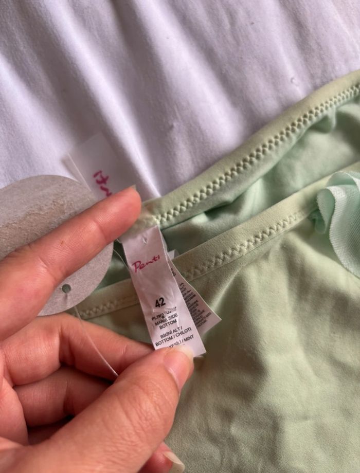 Bas de maillot de bain vert pale anis volant tulles Penti taille XL/42 neuf - photo numéro 3