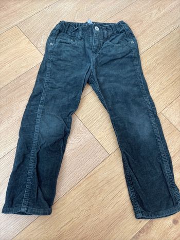 Pantalon côtelé H&M noir en 5ans