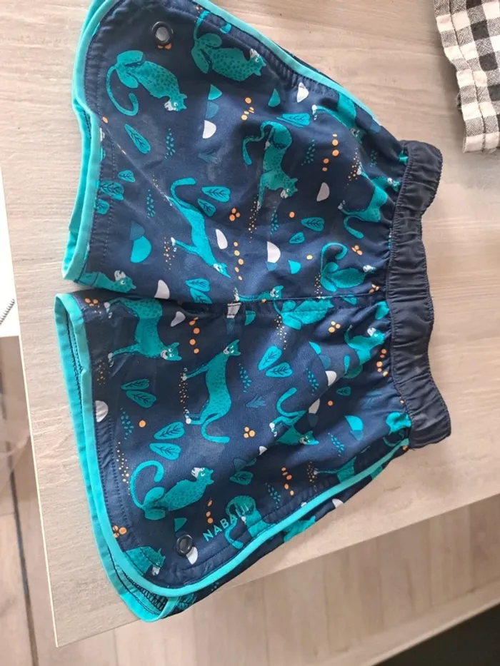2 maillots de bain - photo numéro 3