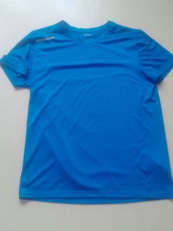 T shirt bleu