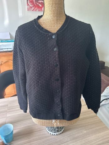 Gilet à pressions Monoprix taille L ( lire annonce )