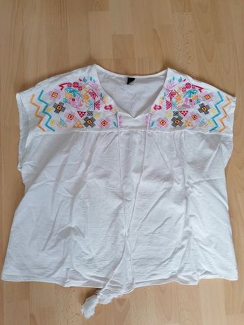 Blouse brodée XL