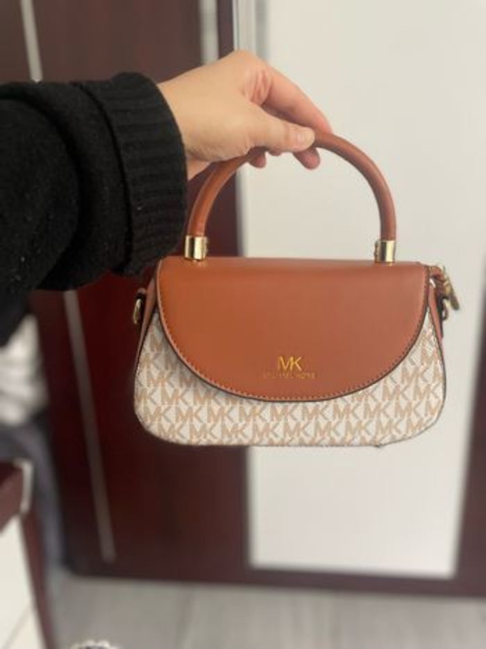 Sac a main ( MK) - photo numéro 2