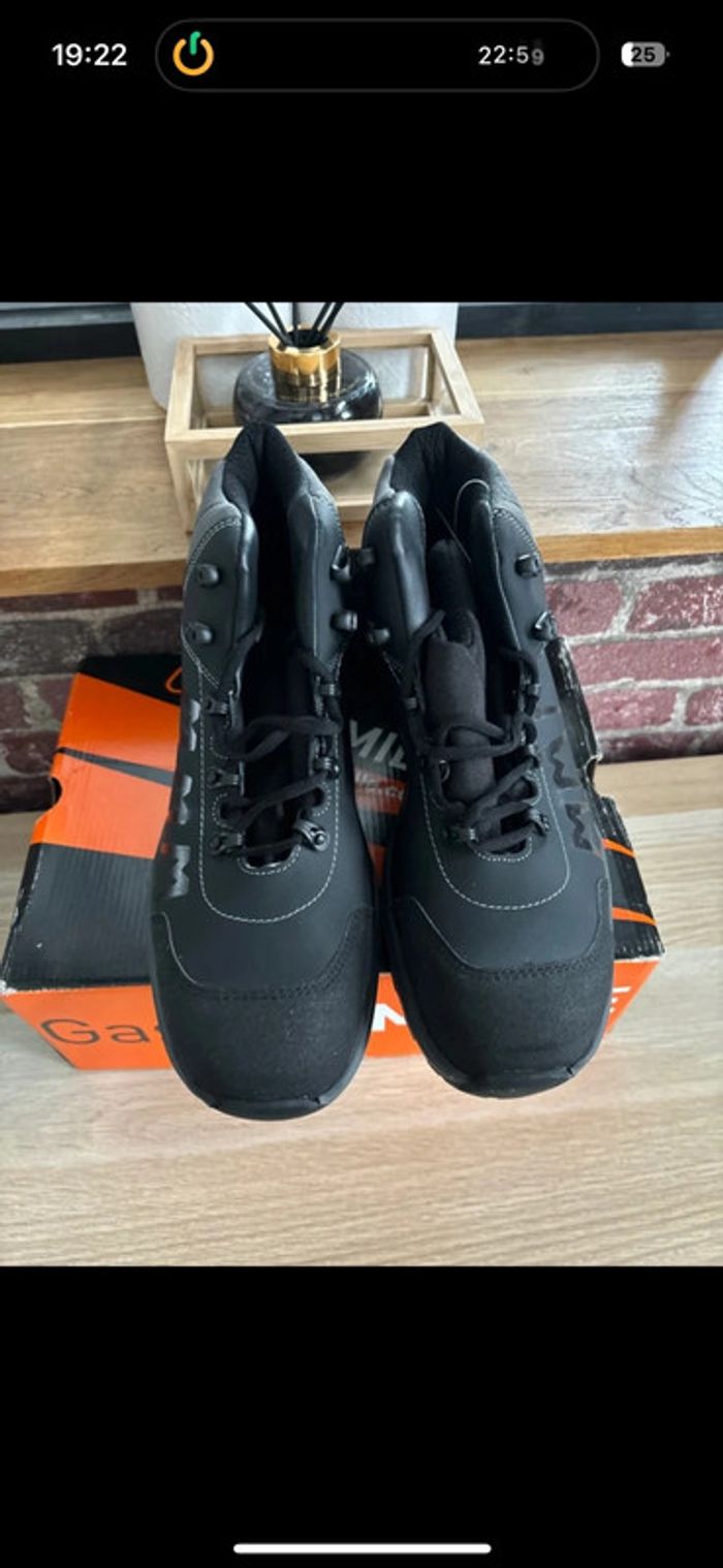 Chaussure de sécurité Gaston Mille P.42 - photo numéro 2