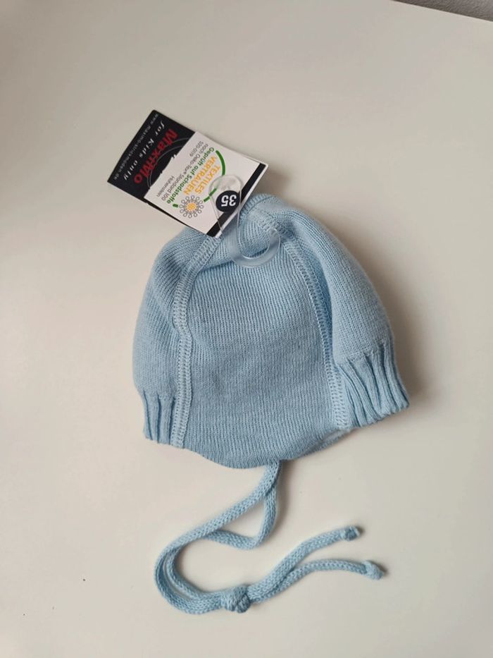 Bonnet bleu bébé 35cm