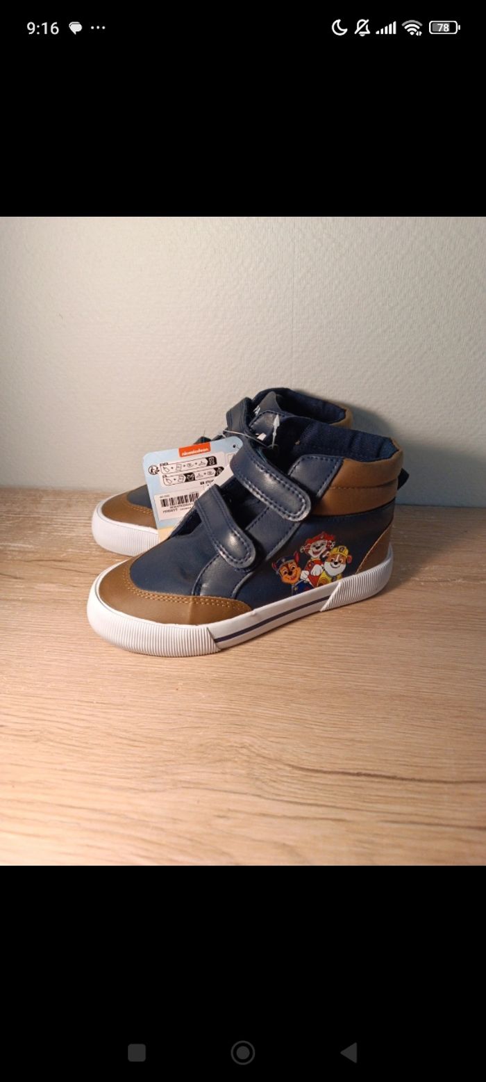 Chaussures montantes