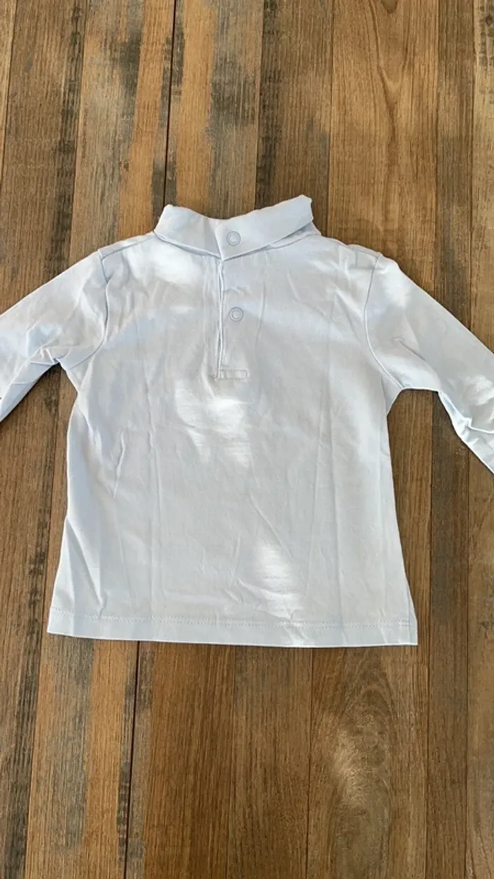 Salopette et t-shirt manches longues - photo numéro 5