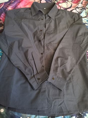 chemise et pantacourt bleu