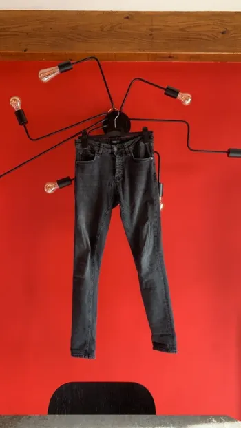 Jean Bizzbee ( masculin )