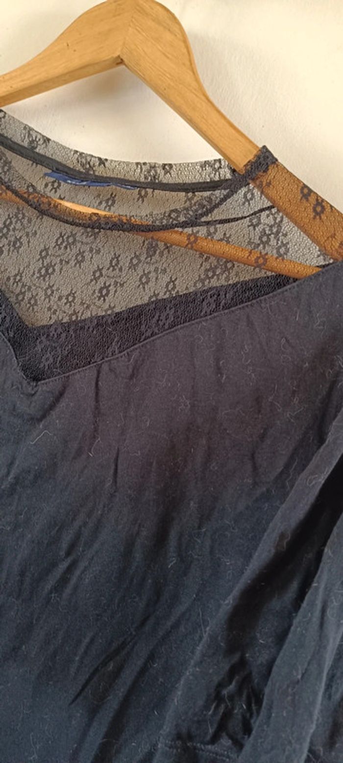 T-shirt noir - photo numéro 2