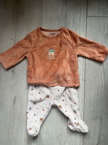 Ensemble pyjama 2 pièces Kiabi "Newborn" - Velours - 1 mois
