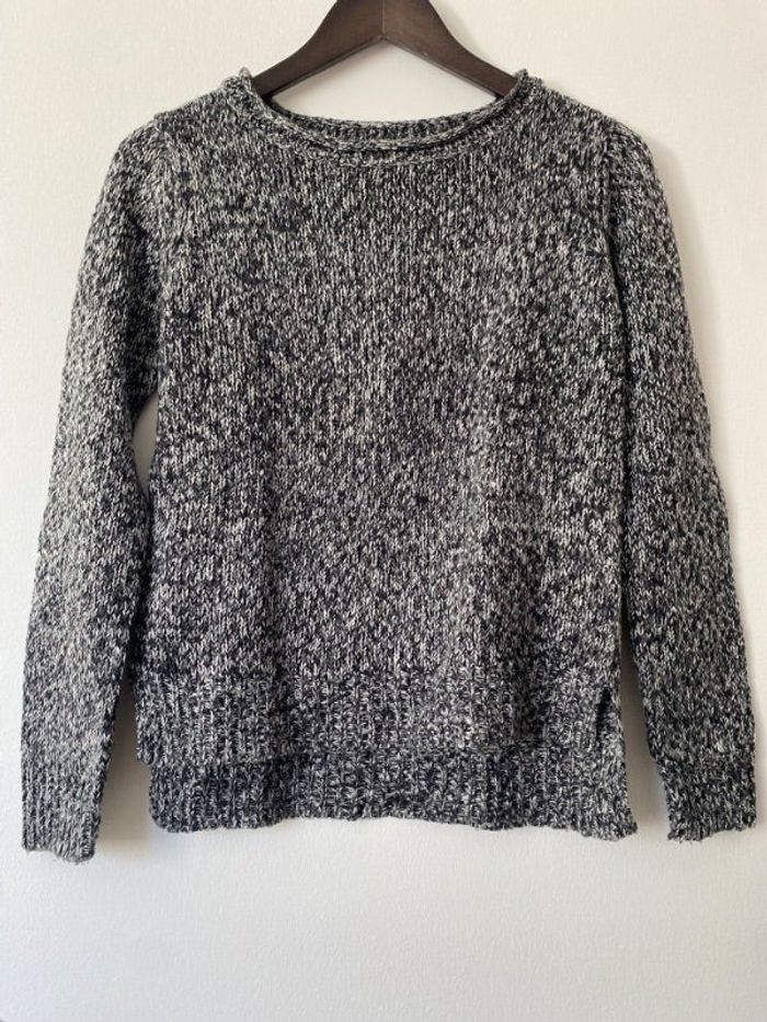 Pull noir et blanc