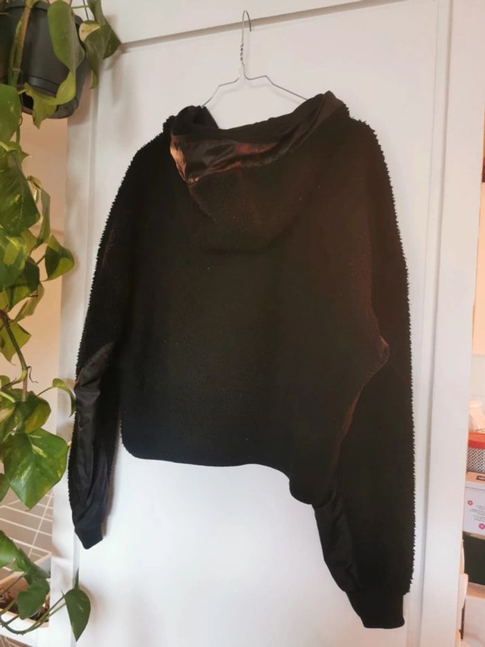 Veste noire - photo numéro 2
