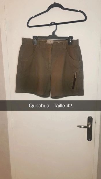 Short Quechua kaki taille 42