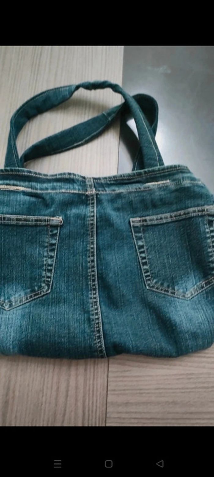 Attention bien lire l'annonce. Prix libre Création Sac en jean fait main - photo numéro 6