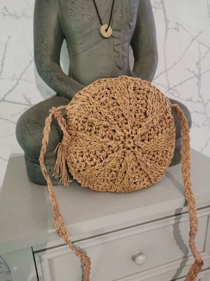 Sac en paille en bandoulière femme tendance - photo numéro 2