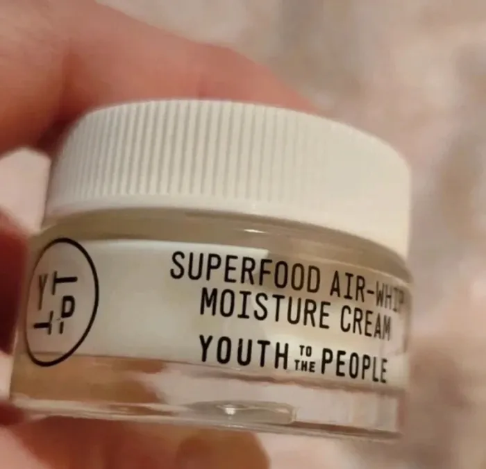 Youth to The People YTTP
SuperFood Air-Whip Moisture Cream 15ml - photo numéro 3