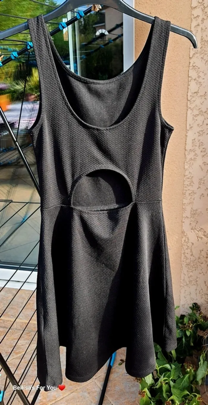 Robe noire h&m - photo numéro 2