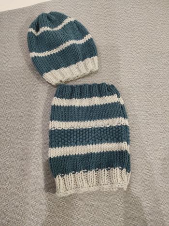 Bonnet et tour de cou