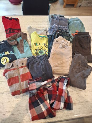 Lot de vetements garçon 4 ans