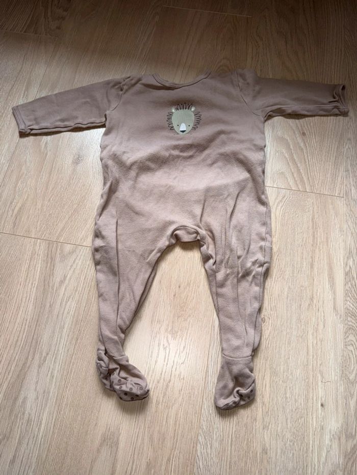 Lot de 4 pyjamas et 1 short - photo numéro 4