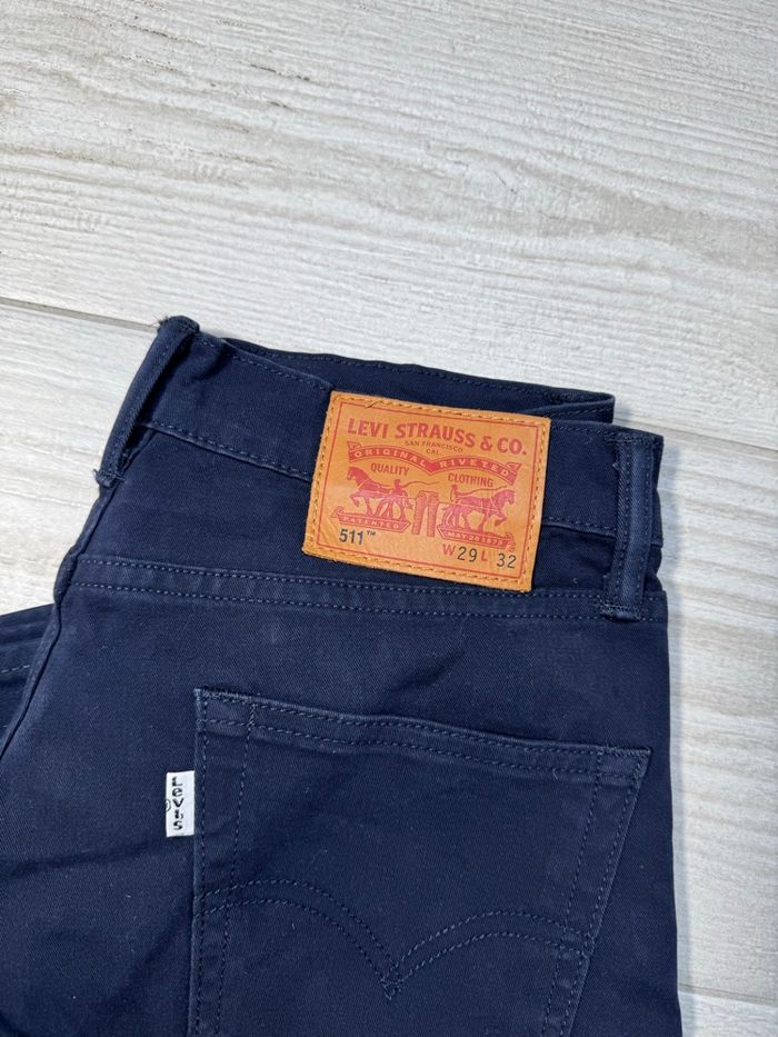 Jean levis 511 29/32 bleu marine - photo numéro 2