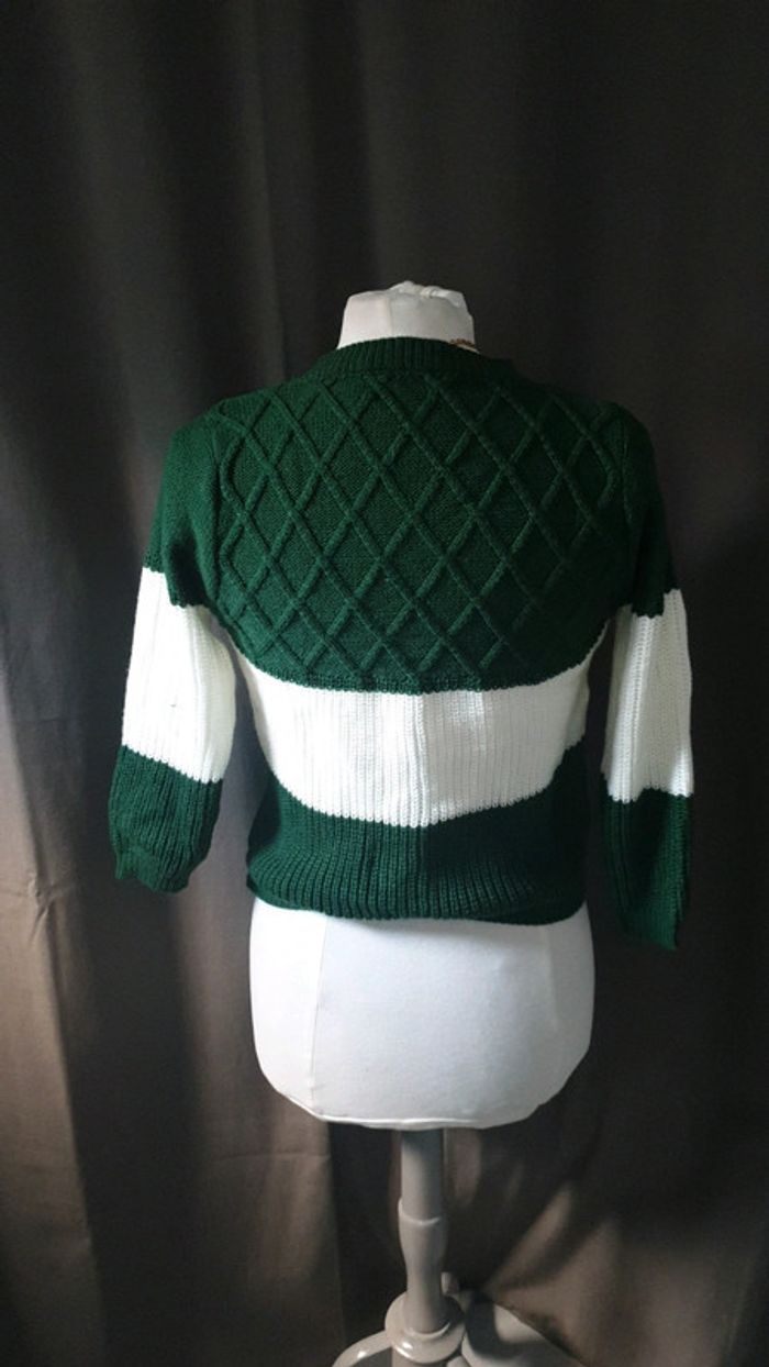 Pull vert et blanc - photo numéro 3