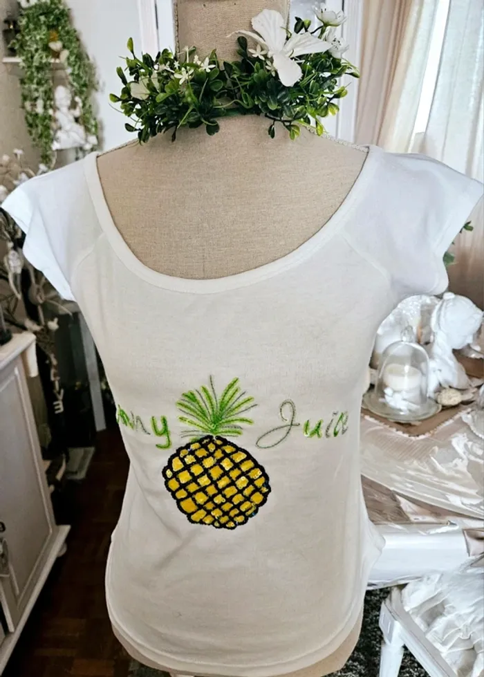 T-shirt blanc Ananas sequins Sami Taille 2 (38) Neuf - photo numéro 2