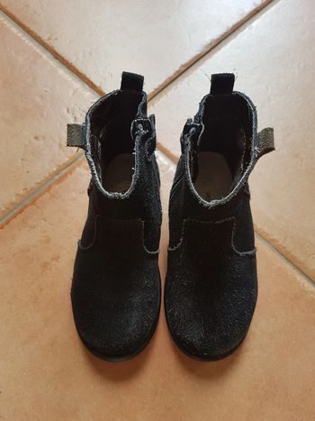 Bottines vertbaudet taille 25