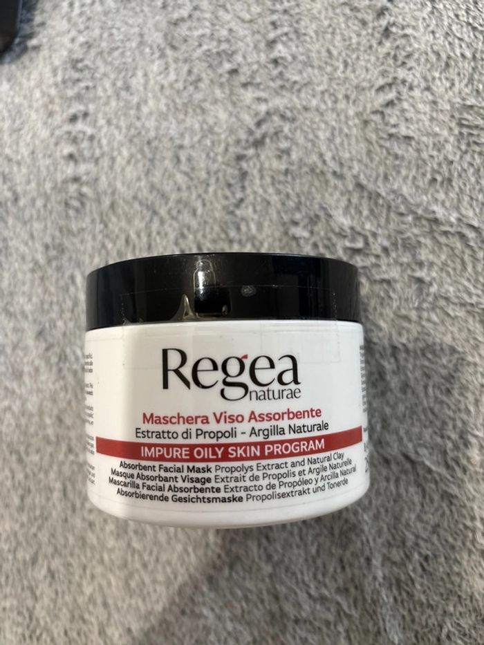 Regea masque absorbant