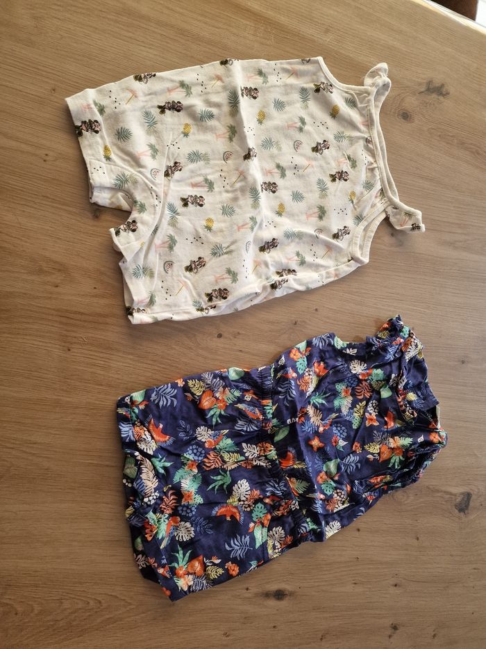 Lot de 2 combishorts 6 mois