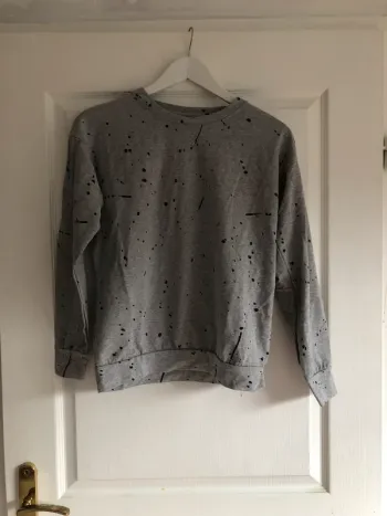 Pull gris