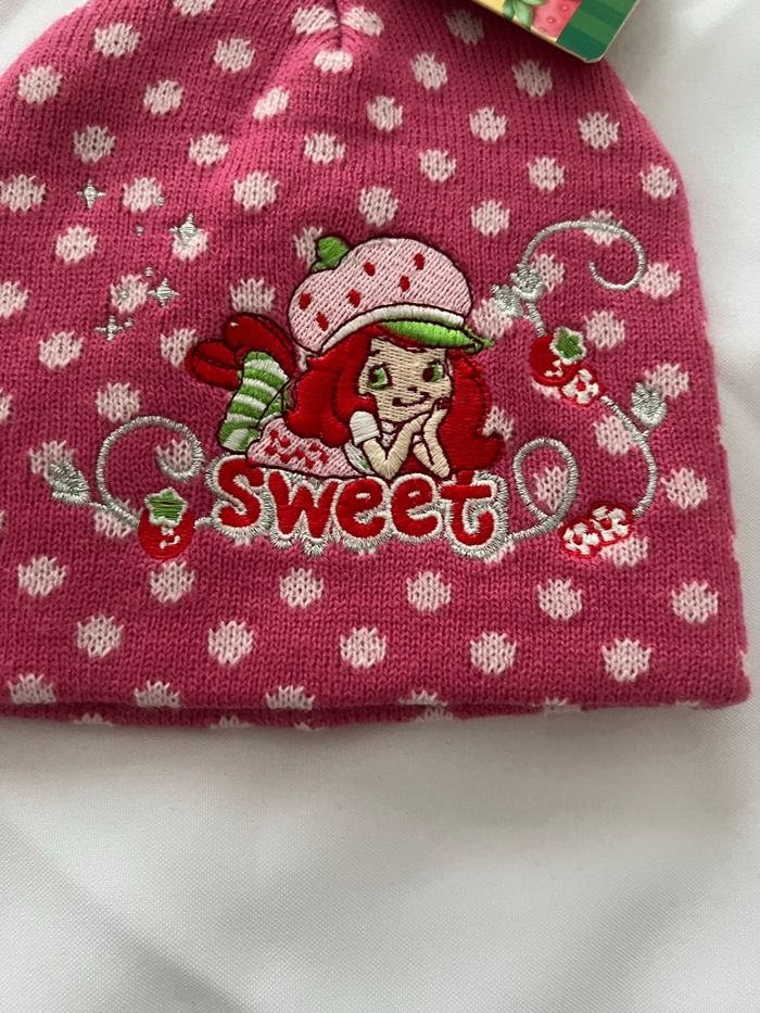 Bonnet charlotte aux fraises - photo numéro 3