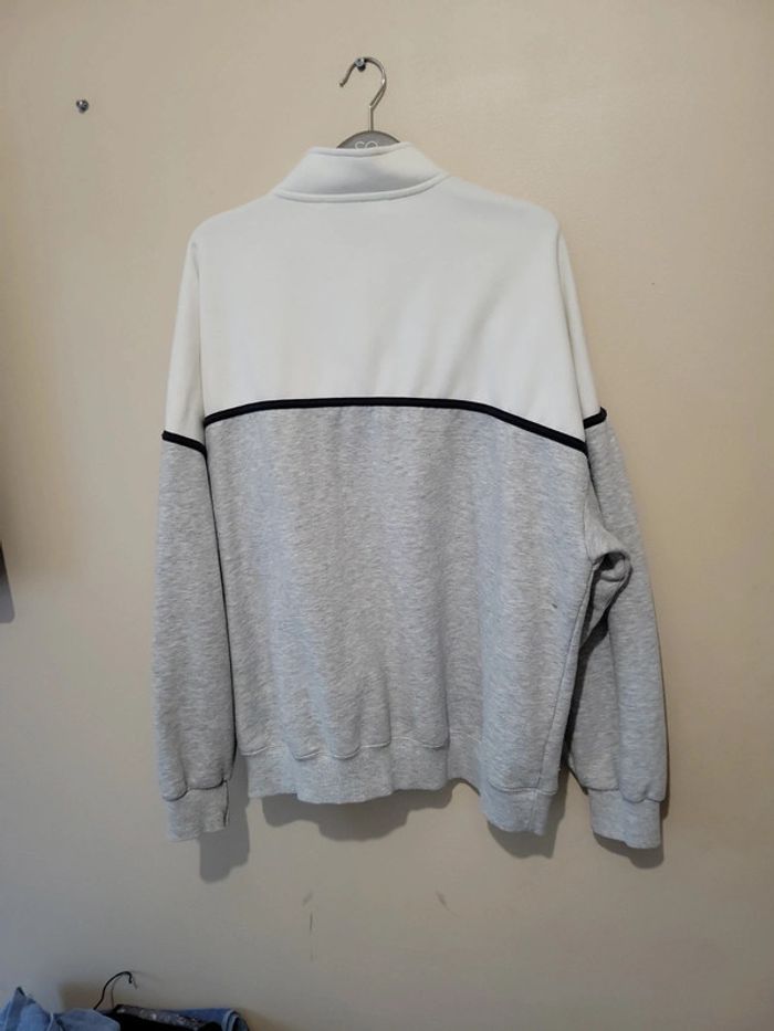 Pull bershka Taille L - photo numéro 2