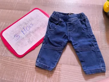 Pantalon bébé