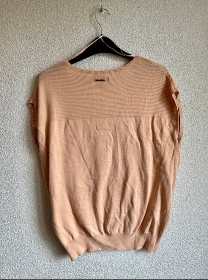 Pull sans manches beige rosé Bonobo