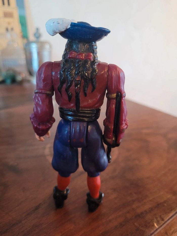 Vends figurine mattel capitaine hook 1991 - photo numéro 2
