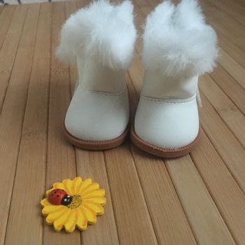 Bottines fourrées poupée our génération