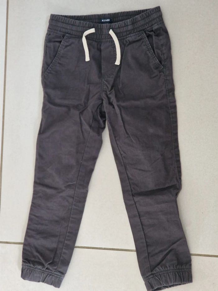 1 pantalon léger gris marque kiabi taille 5 ans 108-113 cm - photo numéro 3