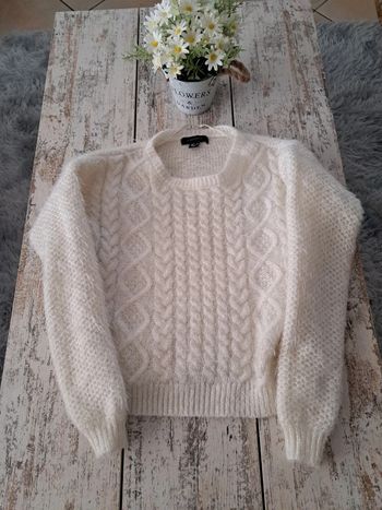 Pull blanc manches nid d abeilles 🐝