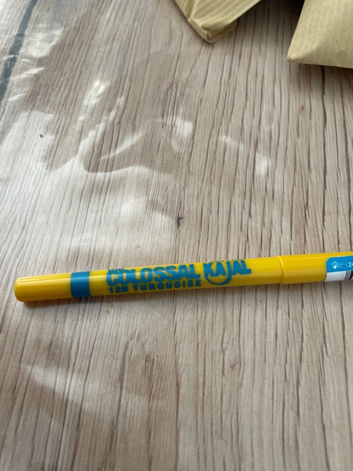 4. Crayons. Maquillage. N°16 - photo numéro 4