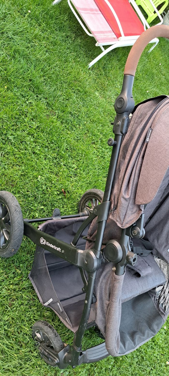 Pousette Kinderkraft noire - photo numéro 3