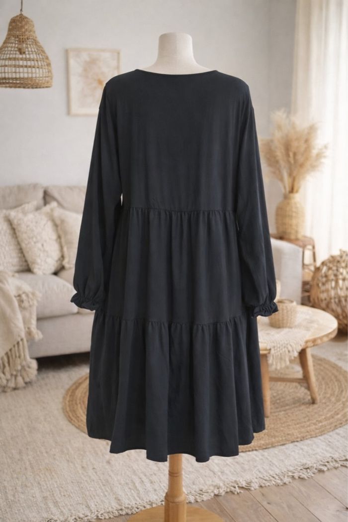 Robe taille 50/52 - photo numéro 3