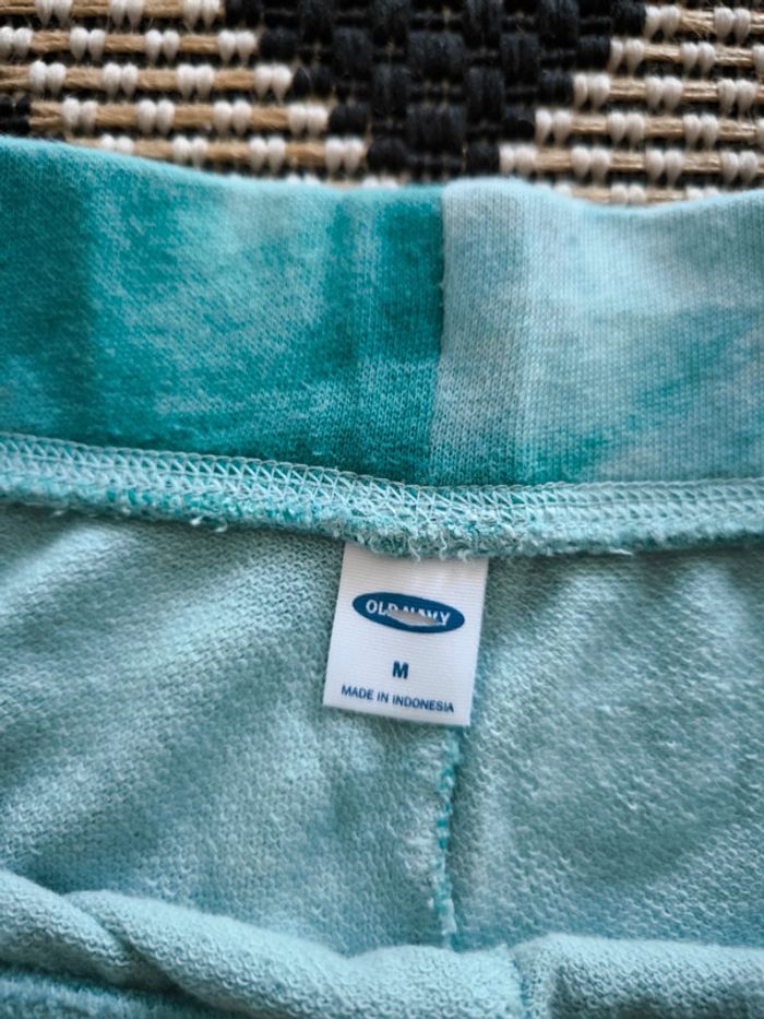 Short olld Navy taille M 38 neuf - photo numéro 2