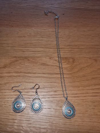 Ensemble Collier et boucles d oreilles bohème turquoise