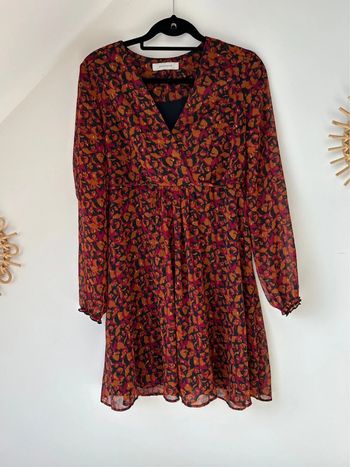 Jolie robe manches longues imprimé automnal bordeaux orange et noir Promod