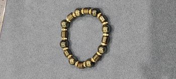 Bracelet perles noires rondes et cylindriques