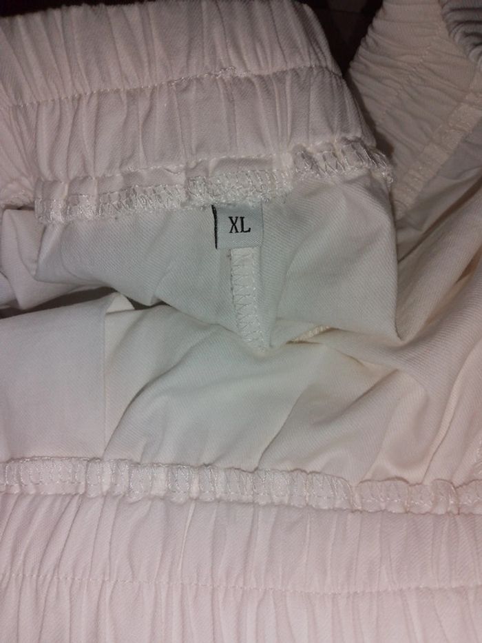 Pantalon blanc imprimé - photo numéro 5