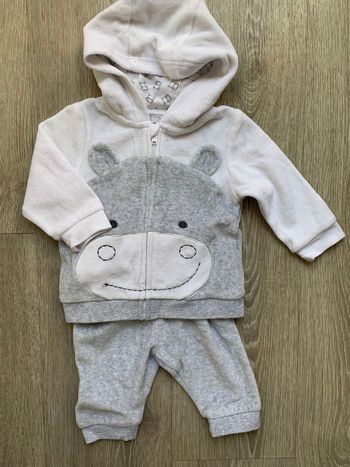 Ensemble veste et pantalon 9 mois