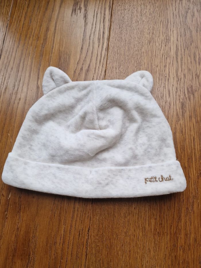 Joli ensemble 1 pièce avec pieds et chapeau - photo numéro 7